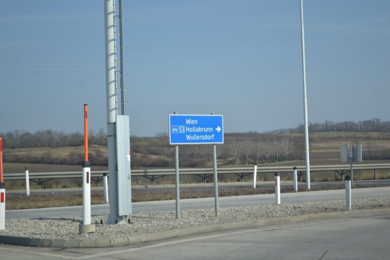 Photo driving routes